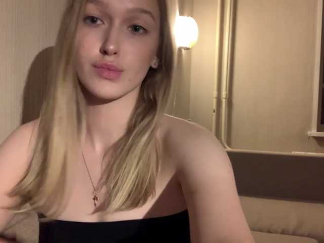MilanaMurchik live cam on BongaCams