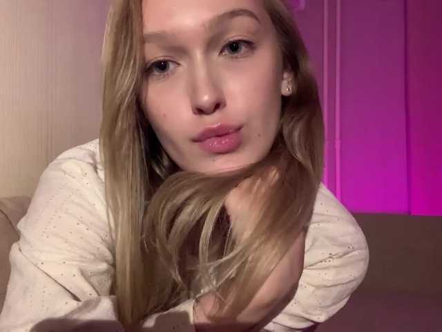 MilanaMurchik live cam on BongaCams