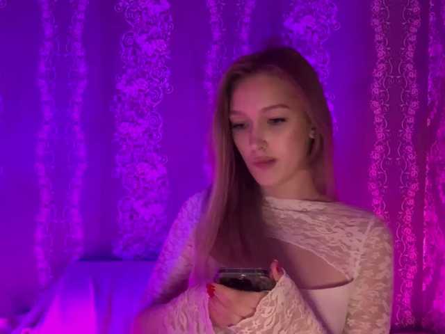 MilanaMurchik live cam on BongaCams