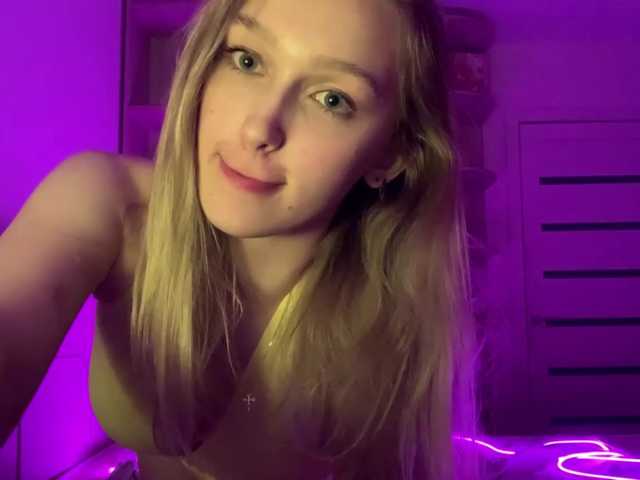 MilanaMurchik live cam preview