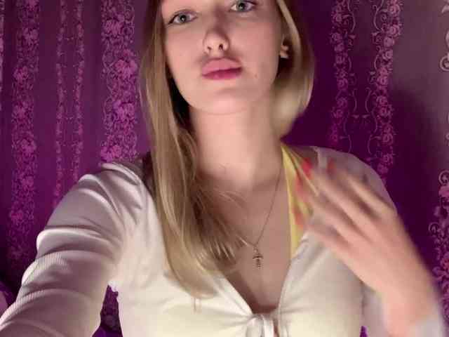 MilanaMurchik webcam