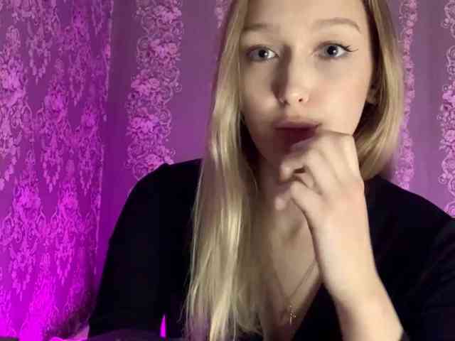 MilanaMurchik webcam