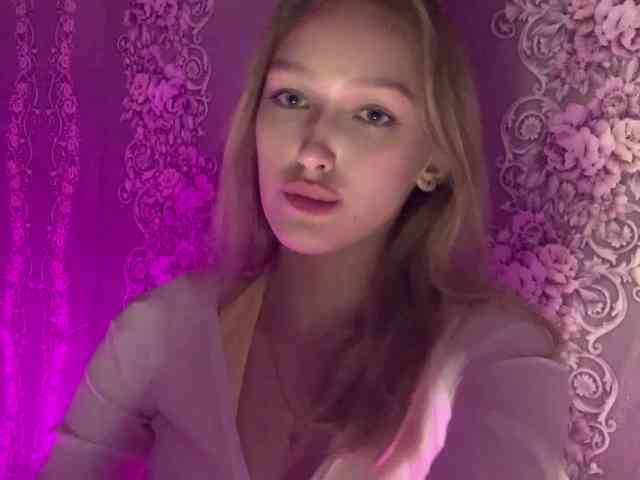 MilanaMurchik webcam