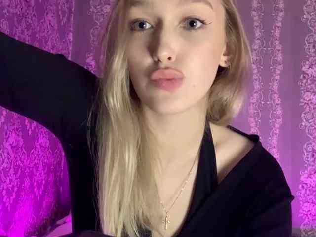 MilanaMurchik webcam