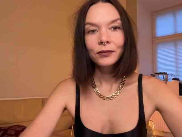 Goddess_Vie webcam