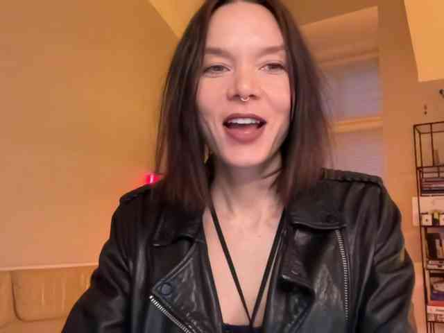 Goddess_Vie webcam