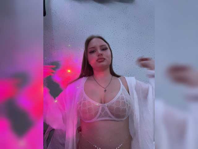 Vasilisasex1 live cam on BongaCams