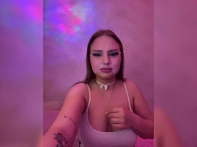 Vasilisasex1 live cam on BongaCams