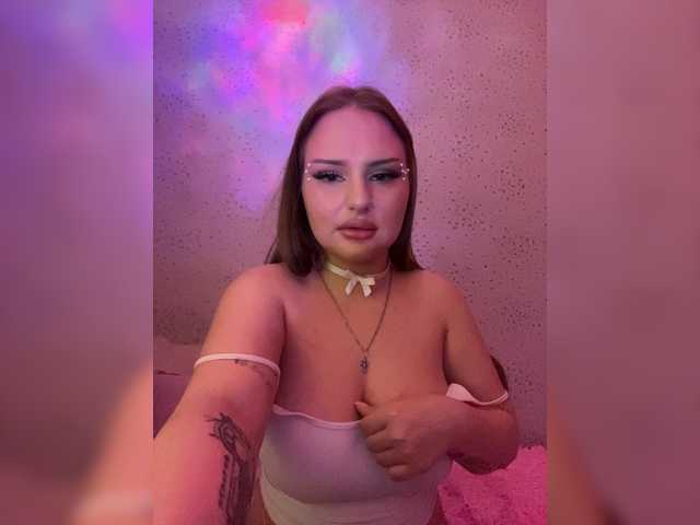 Vasilisasex1 live cam on BongaCams