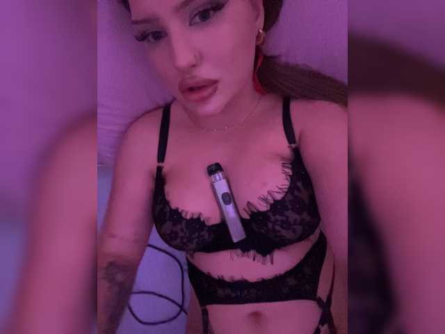 Vasilisasex1 live cam on BongaCams