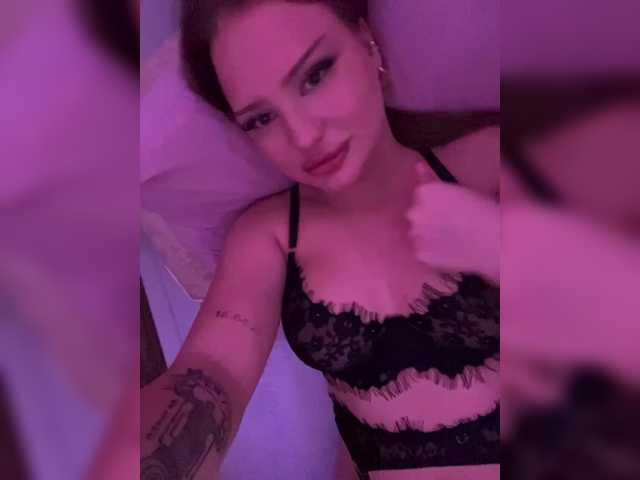 Vasilisasss live cam preview