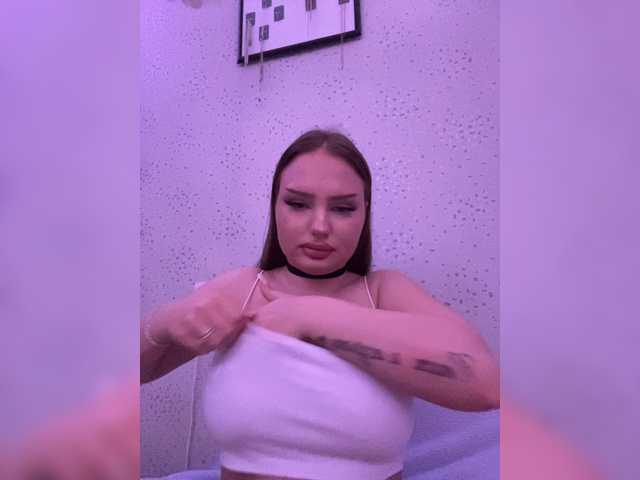 Vasilisasex1 live cam on BongaCams