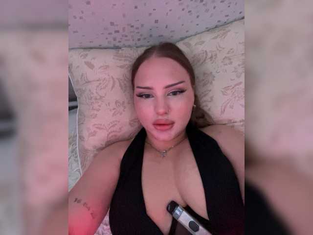 Vasilisasex1 live cam on BongaCams