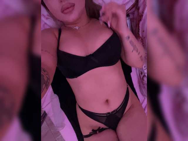 Vasilisasex1 live cam on BongaCams