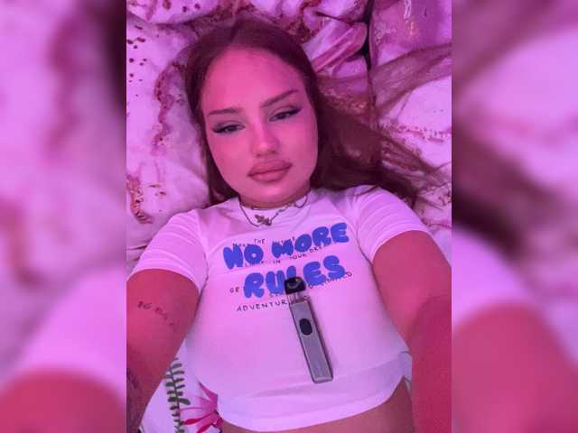 Vasilisasex1 live cam on BongaCams