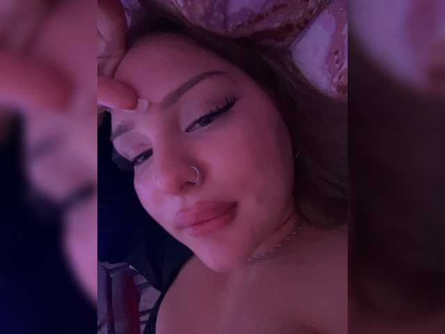 Vasilisasex1 live cam on BongaCams
