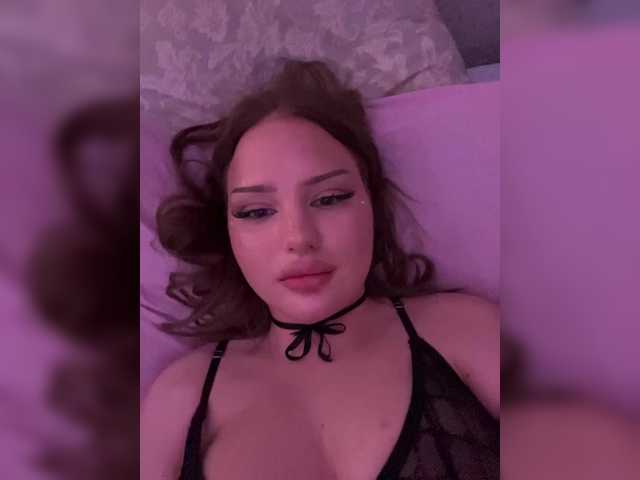 Vasilisasss live cam preview