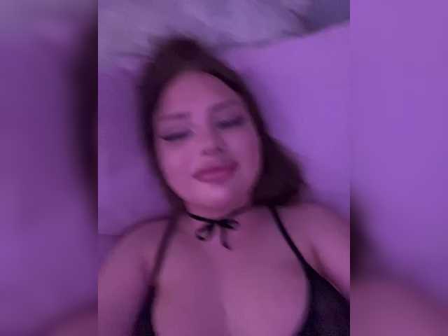 Vasilisasex1 live cam on BongaCams