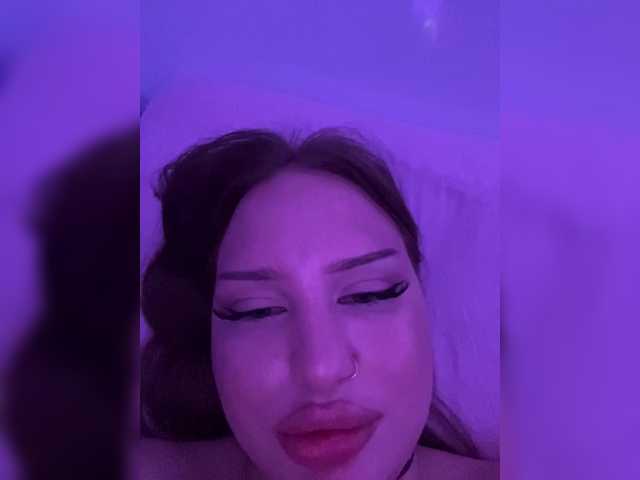 Vasilisasex1 live cam on BongaCams