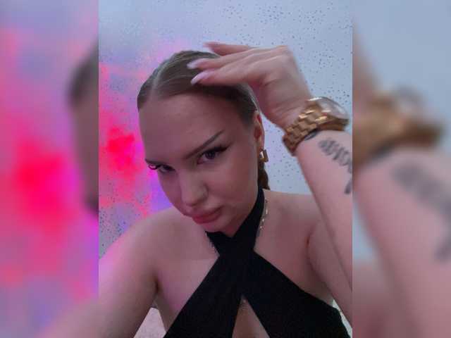 Vasilisasex1, en vivo ahora en BongaCams