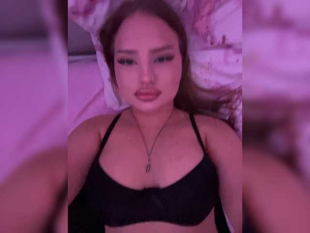 Vasilisasex1 live cam on BongaCams