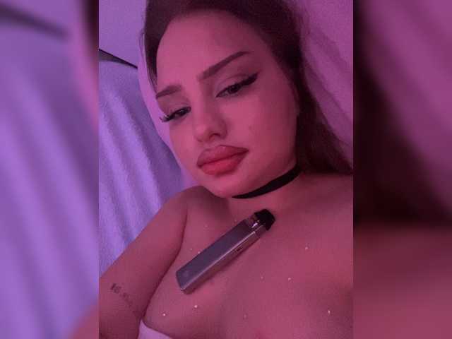 Vasilisasex1 live cam on BongaCams