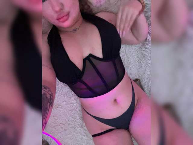 Vasilisasex1 live cam on BongaCams