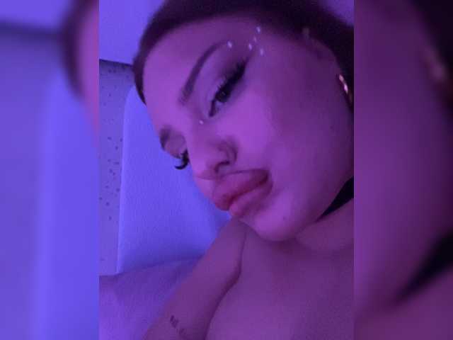 Vasilisasex1 live cam on BongaCams