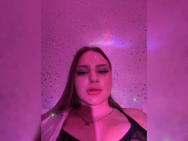 Vasilisasex1 live cam on BongaCams