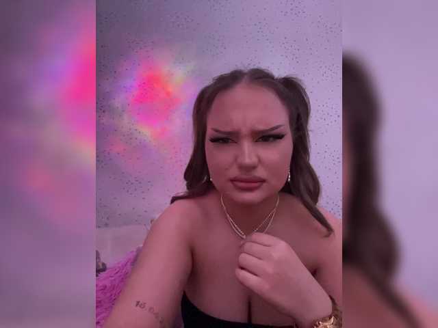 Vasilisasex1 live cam on BongaCams