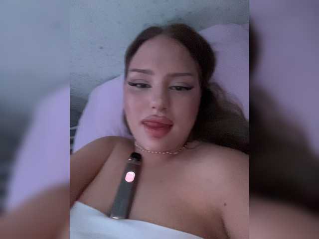 Vasilisasex1 live cam on BongaCams