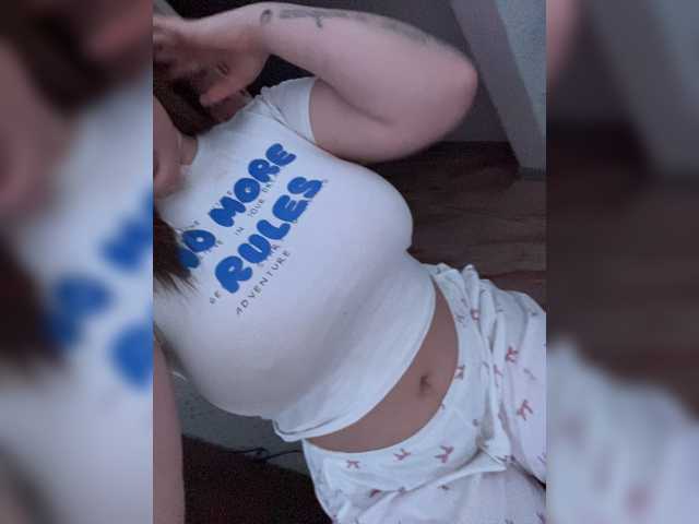Vasilisasex1 live cam on BongaCams