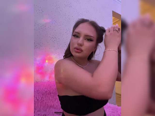 Vasilisasex1 live cam on BongaCams