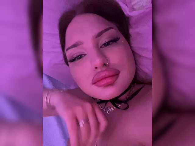 Vasilisasex1 live cam on BongaCams