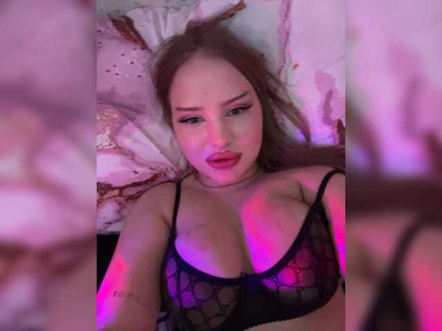 Vasilisasex1 live cam on BongaCams