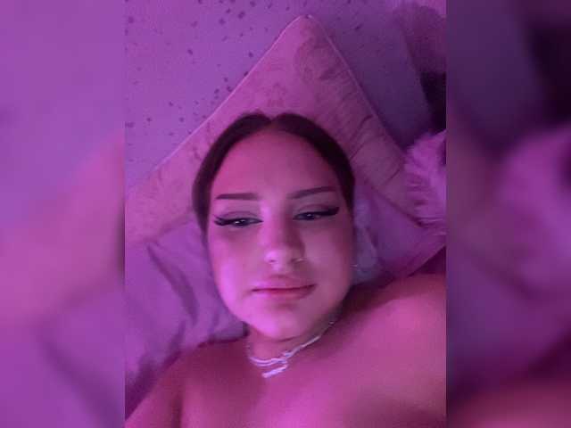 Vasilisasex1 live cam on BongaCams