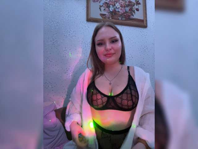 Vasilisasex1 live cam on BongaCams