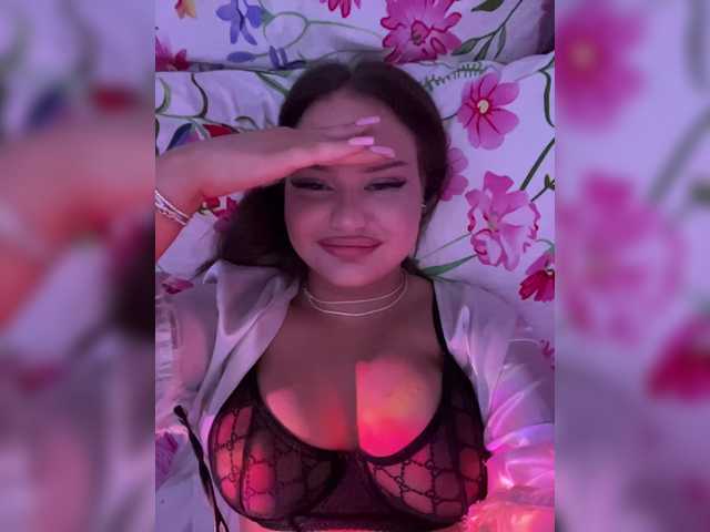 Vasilisasex1 live cam on BongaCams
