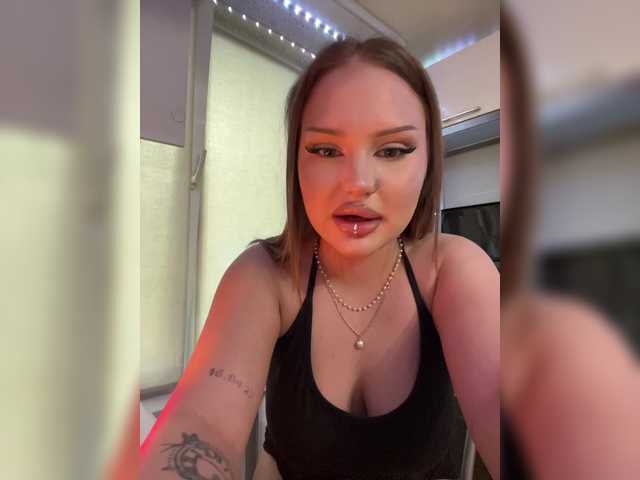 Vasilisasss live cam preview