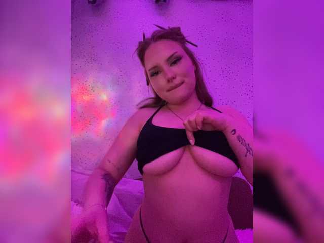 Vasilisasex1 live cam on BongaCams