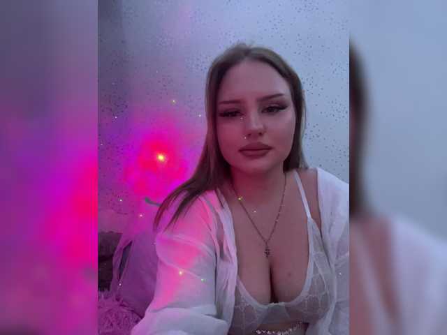 Vasilisasex1 live cam on BongaCams