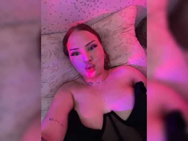 Vasilisasex1 live cam on BongaCams
