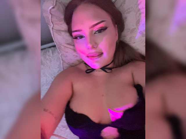 Vasilisasex1 live cam on BongaCams