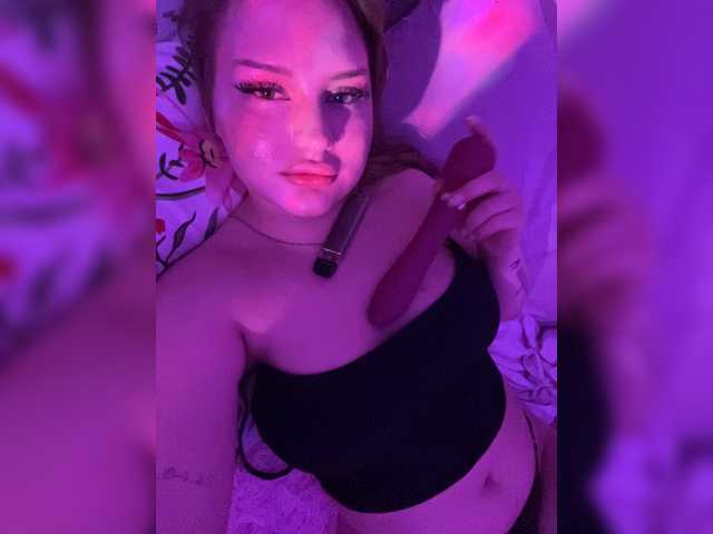 Vasilisasex1 live cam on BongaCams