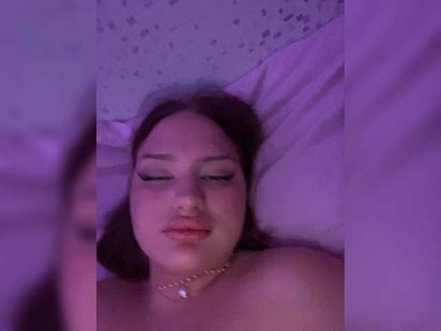 Vasilisasex1 live cam on BongaCams