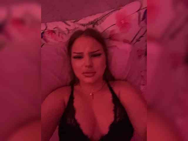 Vasilisasex1's webcam live show