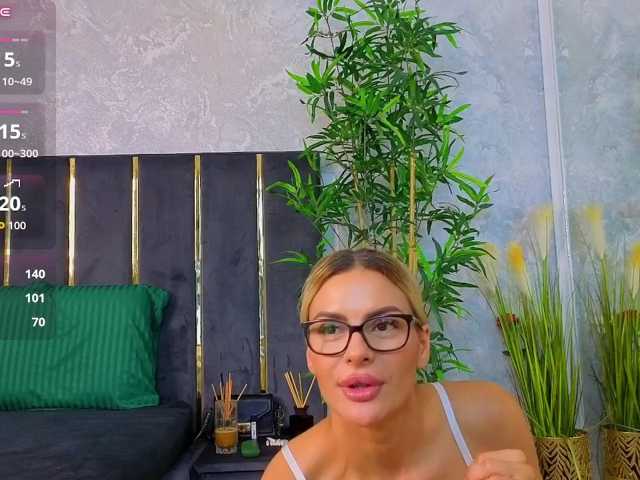 EvellynGold
