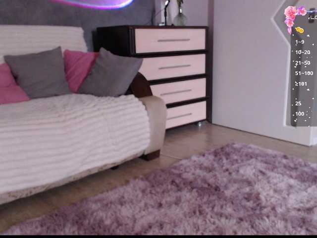 miiyamiiya live cam on BongaCams