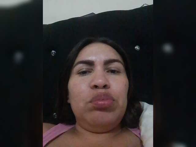 Luciana69 live cam on BongaCams