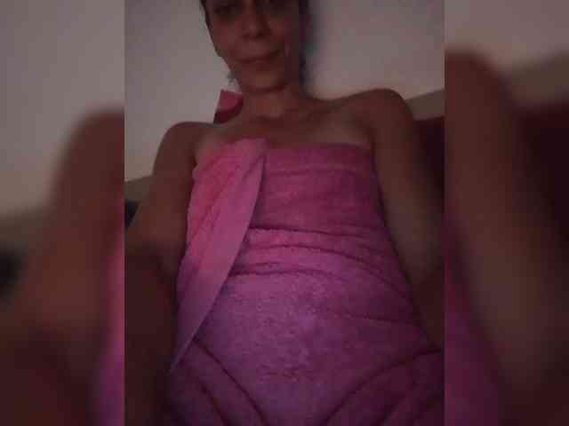 Modèle: Louana